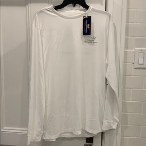 Vineyard Vines athletic shirt